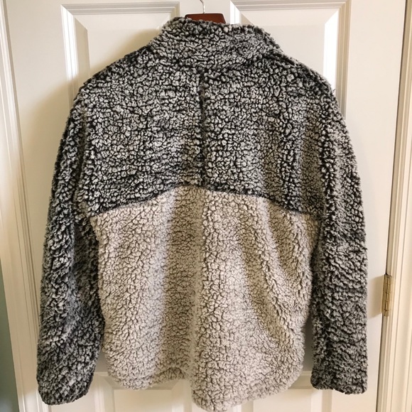 Thread and Supply Wubby Sherpa fleece pullover - Picture 3 of 7